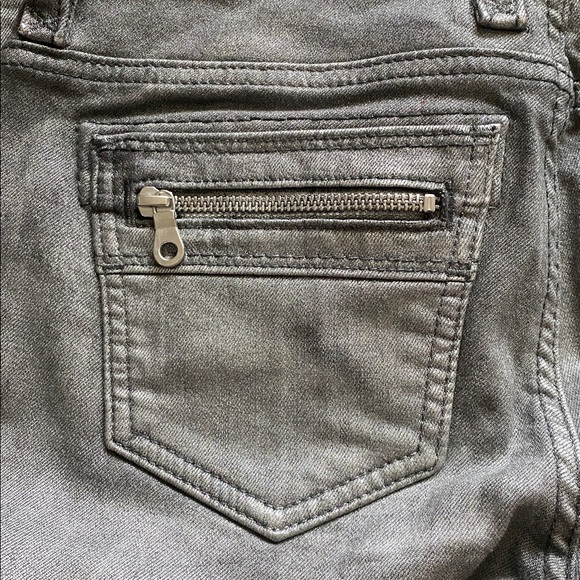 Rock revival NWT silver moto zippered skinny leg jeans - Picture 7 of 12